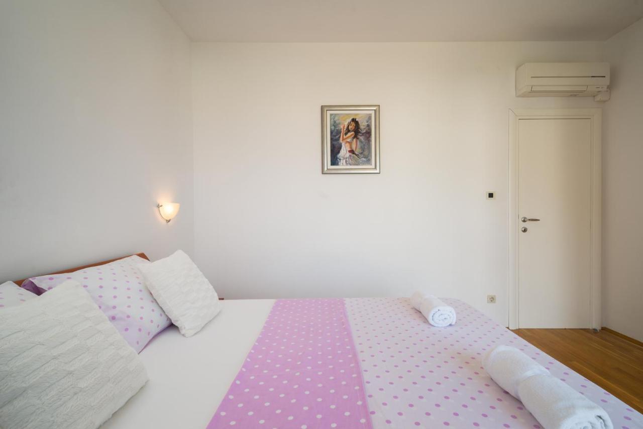 Apartment Toma Подстрана Екстериор снимка