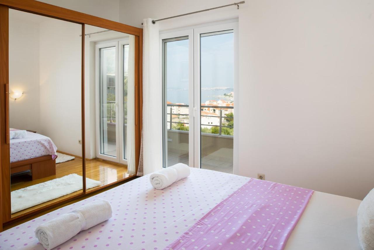 Apartment Toma Подстрана Екстериор снимка